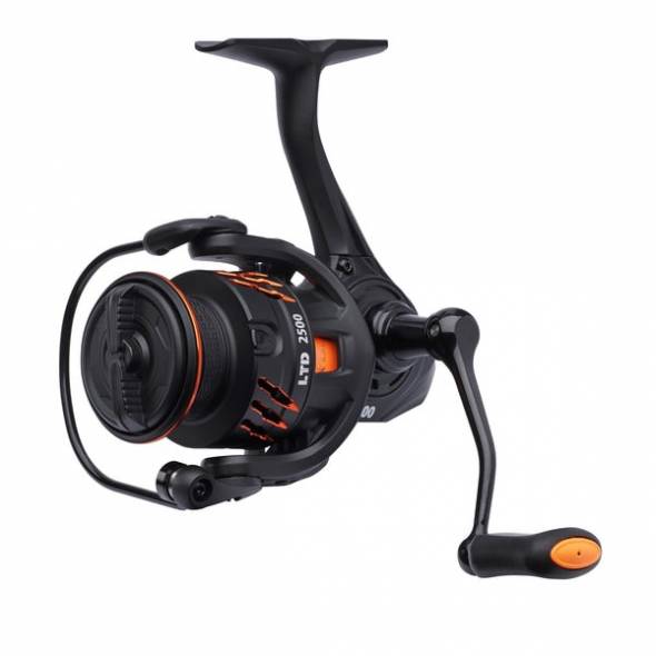 Savage Gear Orange LTD 2500 FD 8p1BB